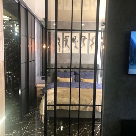 Luxury Design Apartments In The Center Of Kiev Dış mekan fotoğraf