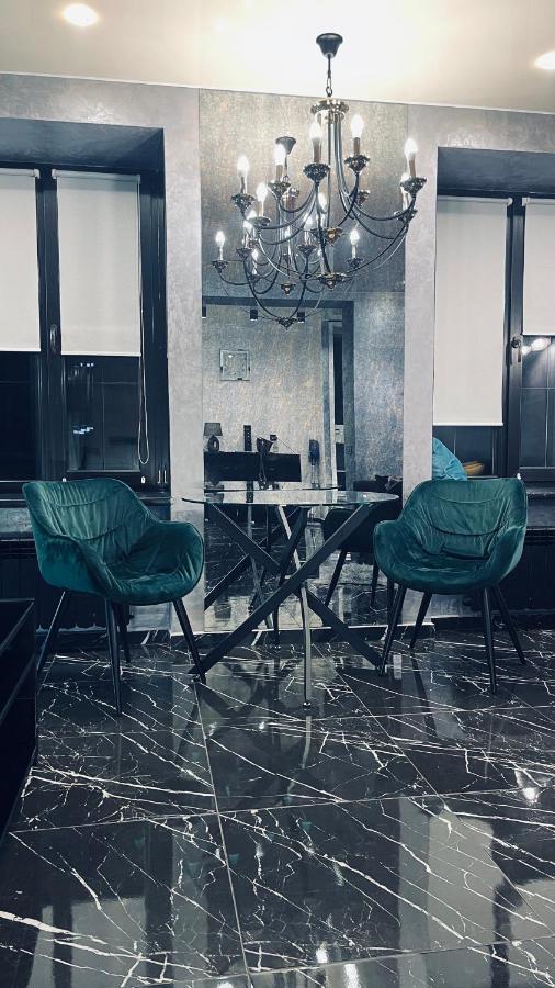 Luxury Design Apartments In The Center Of Kiev Dış mekan fotoğraf
