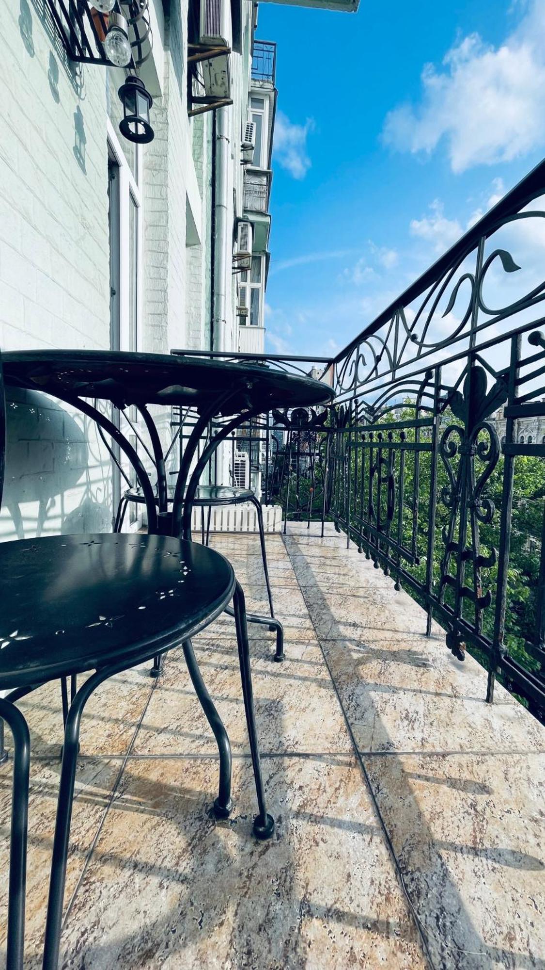 Luxury Design Apartments In The Center Of Kiev Dış mekan fotoğraf